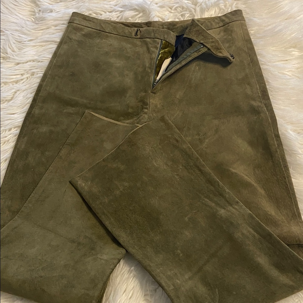 Beautiful People Stylish Olive color Women’s suede pants inseam 28” waist 28” - Picture 8 of 8